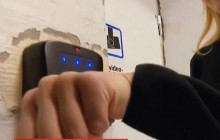 4 тисячі шведів вживили під шкіру чіпи, які замінюють пластикові картки (відео)