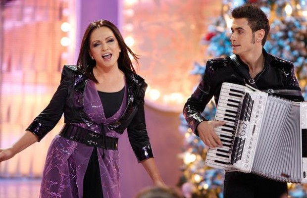 "Замовити" зірку: стали відомі гонорари Софії Ротару та Світлани Лободи в новорічну ніч