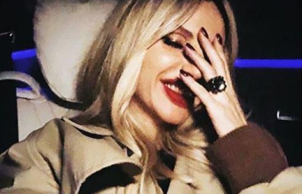 "Що з нижньою губою?": Лобода показала загадкові фото