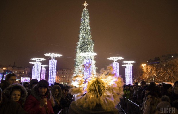 Кінець свята: майже 4 мільйони людей побувало у центрі Києва у святковий період (відео)