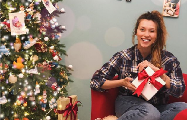 Регина Тодоренко показала фигуру после родов (фото)