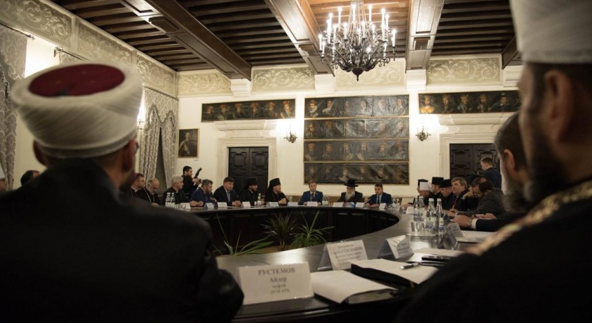 Всеукраїнська рада церков і релігійних організацій підтримує українських моряків, військовополонених та усіх, хто постраждав від російської агресії