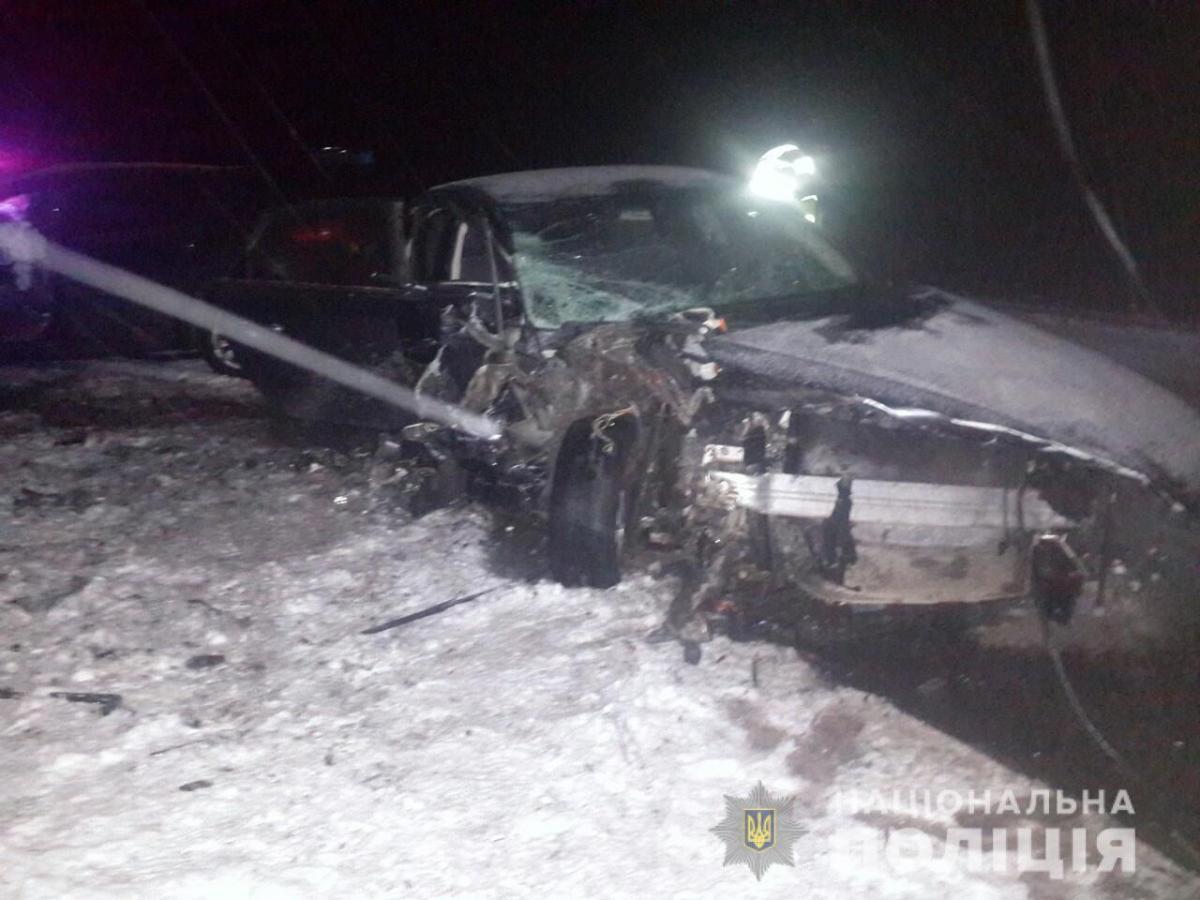 Водій автомобіля Аudi виїхав на зустрічну смугу руху / фото zp.npu.gov.ua Водій автомобіля Аudi виїхав на зустрічну смугу руху / фото zp.npu.gov.ua