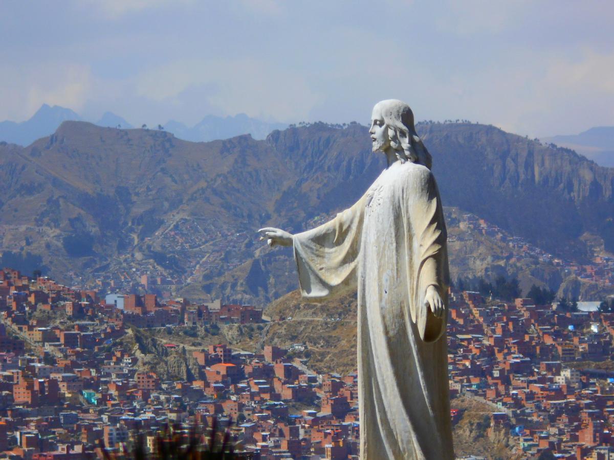 Статуя Христа в Ла-Пасі, столиці Болівії / Фото Олександр Волощук