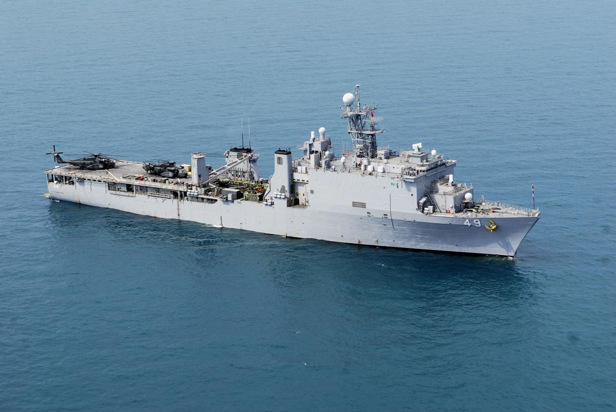 Десантний корабель ВМС США прибув в румунський порт на Чорному морі / Wiki Десантний корабель ВМС США прибув в румунський порт на Чорному морі / Wiki