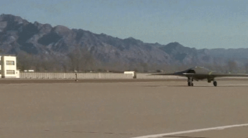 У Китаї показали зліт та посадку новітнього безпілотника / globaltimes.cn