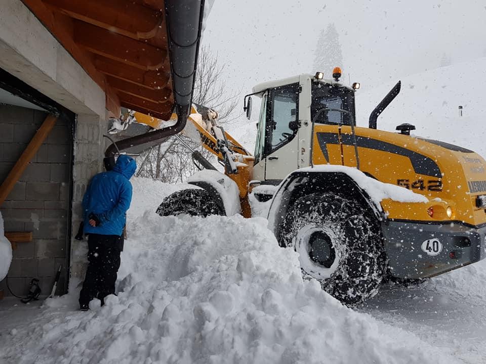 Европу засыпает снегом / twitter.com/unwetteralarm Европу засыпает снегом / twitter.com/unwetteralarm