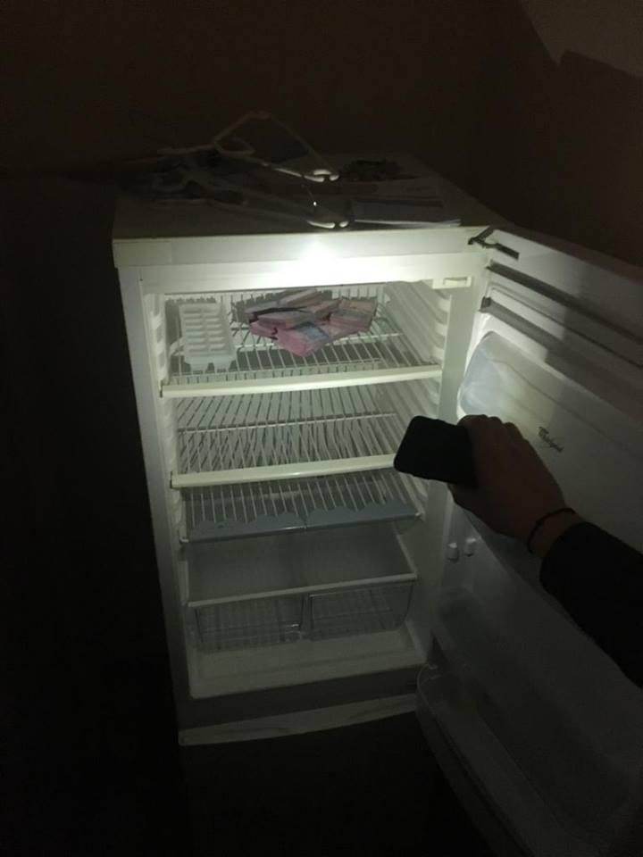 Руководителя ТУ ГСА на Полтавщине задержали при получении взятки в 100 тысяч гривень / Facebook Лариса Сарган Руководителя ТУ ГСА на Полтавщине задержали при получении взятки в 100 тысяч гривень / Facebook Лариса Сарган