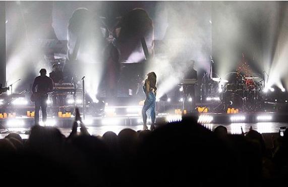 instagram.com/tina_karol instagram.com/tina_karol