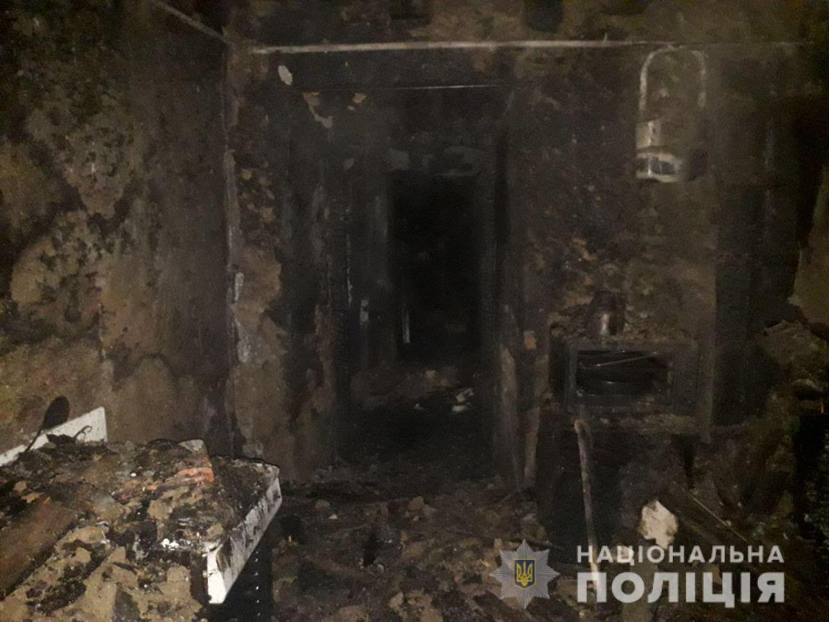Жінка, яка втратила двох дітей при пожежі у Запорізькій області, вчинила самогубство / фото zp.npu.gov.ua Жінка, яка втратила двох дітей при пожежі у Запорізькій області, вчинила самогубство / фото zp.npu.gov.ua