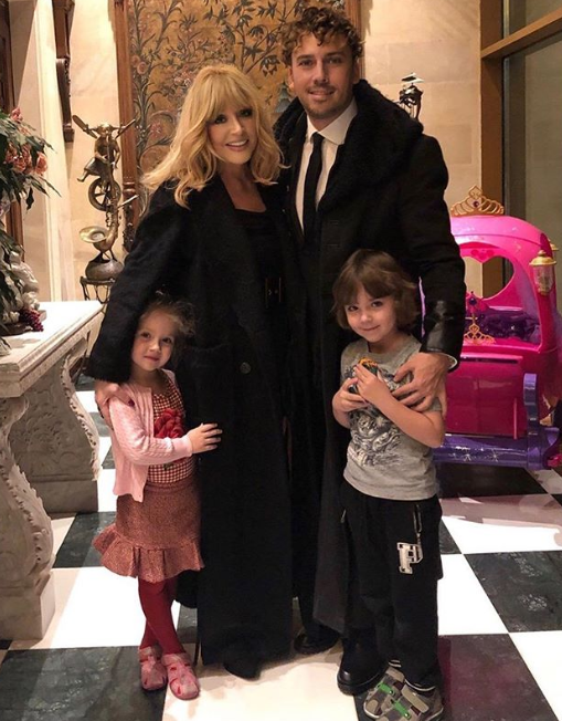 Пугачова захопила мережу / фото instagram.com/maxgalkinru