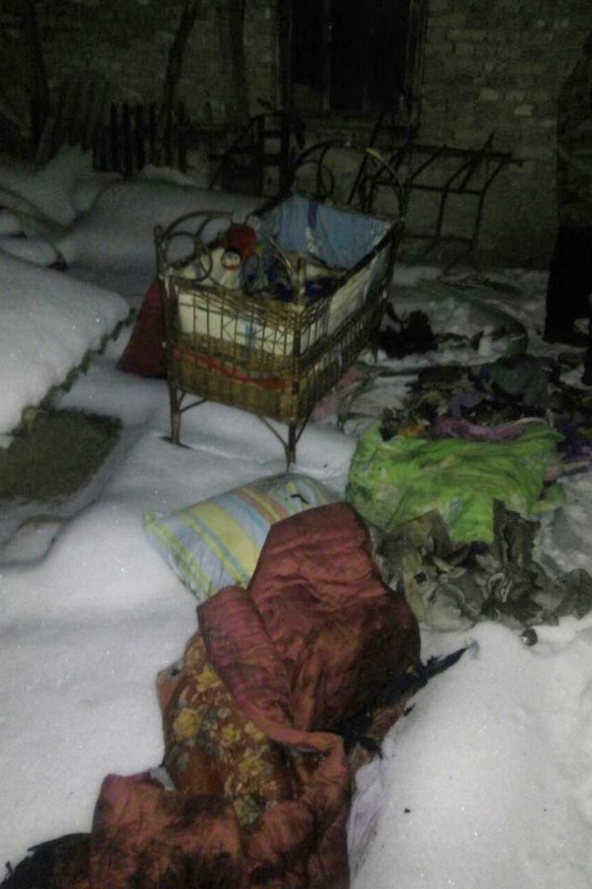 На Тернопільщині внаслідок пожежі загинула дворічна дитина (фото) На Тернопільщині внаслідок пожежі загинула дворічна дитина (фото)