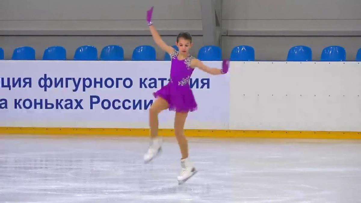 Юна російська фігуристка розкрила "секрет успіху" / YouTube Юна російська фігуристка розкрила "секрет успіху" / YouTube
