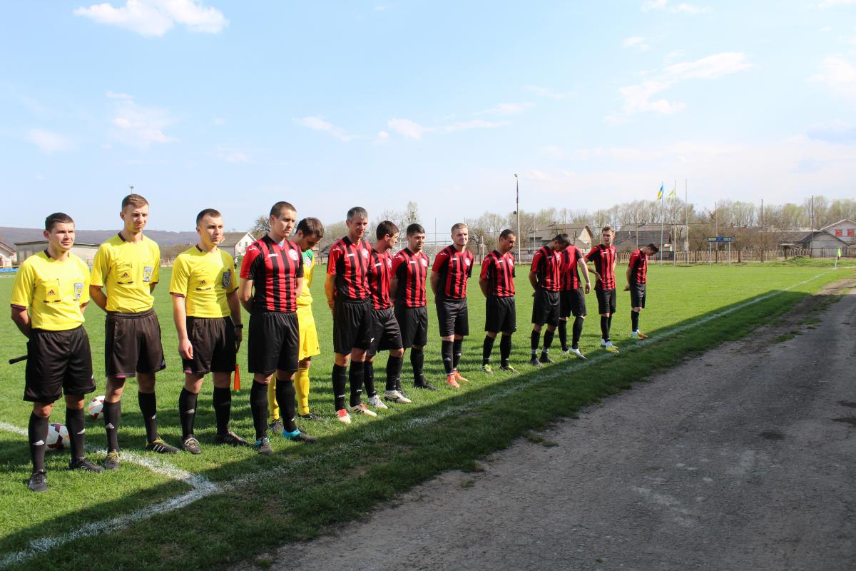 «Укрлендфармінг» підтримує футбольні команди в регіонах