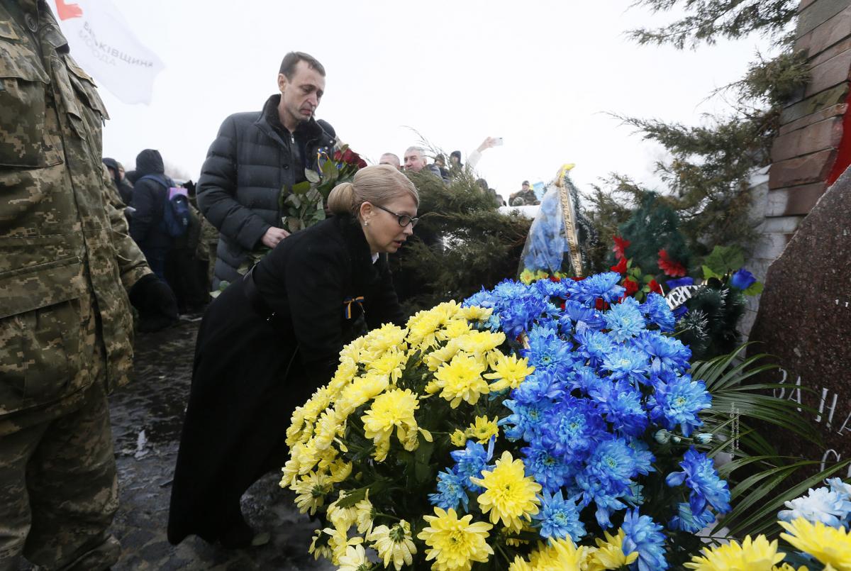 Тимошенко: нам нужна сильная армия Тимошенко: нам нужна сильная армия