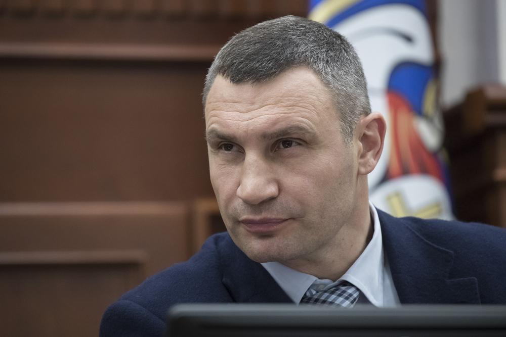 Кличко, попри  хворобу, втрутився в ситуацію зі скандальним будівництвом на Осокорках