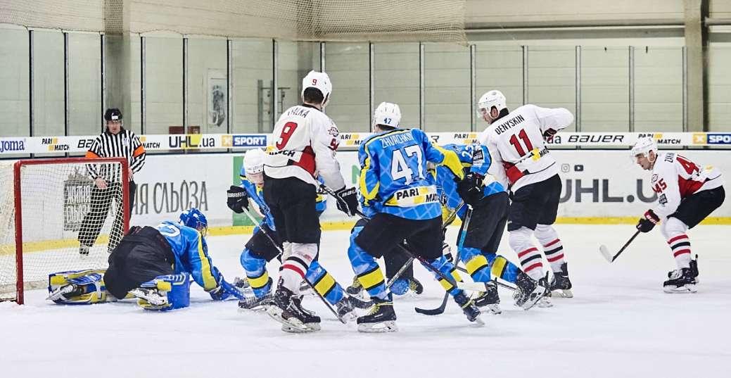 Донбас знову програв лідеру чемпіонату ВХЛ / hcdonbass.com Донбас знову програв лідеру чемпіонату ВХЛ / hcdonbass.com