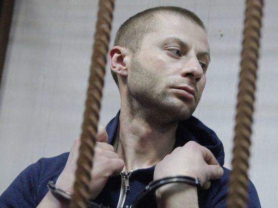 "Картину «Ай-Петрі. Крим» вибрав інтуїтивно", - заявив Чупріков / фото: Наталія Губернаторова/MK.ru "Картину «Ай-Петрі. Крим» вибрав інтуїтивно", - заявив Чупріков / фото: Наталія Губернаторова/MK.ru