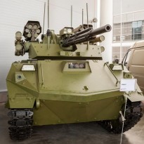 Business Insider: Армия России вооружилась боевым роботом «Уран-9», который на самом деле просто металлолом
