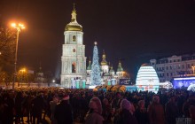 У Києві 7 січня змінять рух тролейбусів і автобусів через святкування Різдва на Софійській площі