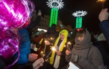 Вітання з Новим роком для колег: картинки, листівки, вірші