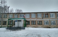 У РФ школяр вдарив вчительку, яка втрутилася в конфлікт - вона дістала струс мозку