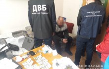 У Житомирі чоловік намагався підкупити слідчих поліції за 100 тисяч гривень