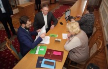Олександр Шевченко подав документи у ЦВК для реєстрації кандидатом у президенти