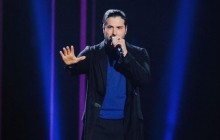 "Голос страны 9": известный певец сменил имя и "развернул" все четыре судейских кресла (видео)