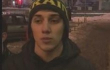 В шапке "Ukraine" и со словами "Героям Слава": подростки-чеченцы извинились за избиение толпой мужчины в Киеве (видео)