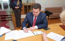 Віктор Бондар подав документи до ЦВК для реєстрації кандидатом у президенти