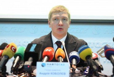 Екс-глава Нафтогазу Коболєв зберігає премію в $18 мільйонів в США і вважає, що йому не доплатили - політолог