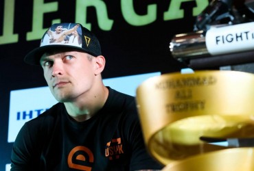 Окупаційна влада Криму планує позбавити Усика відзнаки За вірність обов’язку