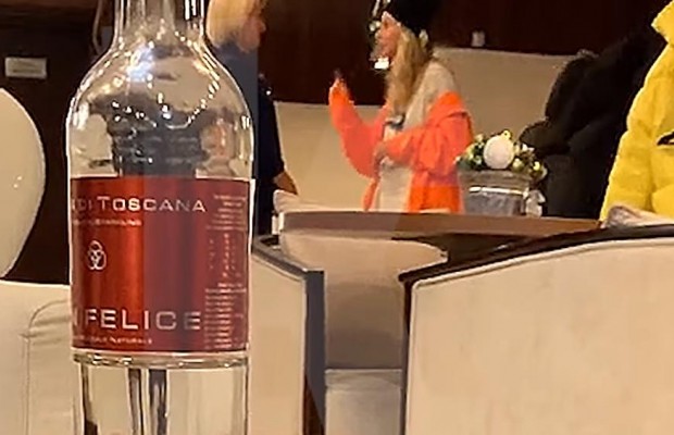В сеть слили видео, как Светлана Лобода устроила скандал в аэропорту