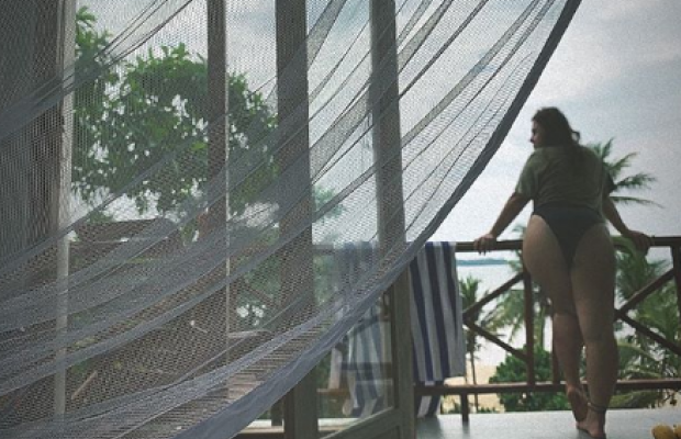 Слідами Каменських: солістка KAZKA "засвітила" сідниці на фото