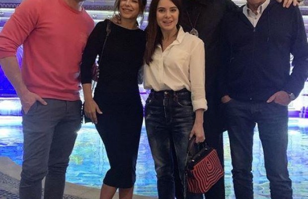 Ані Лорак "засвітилася" на відпочинку в компанії російських співаків (фото)