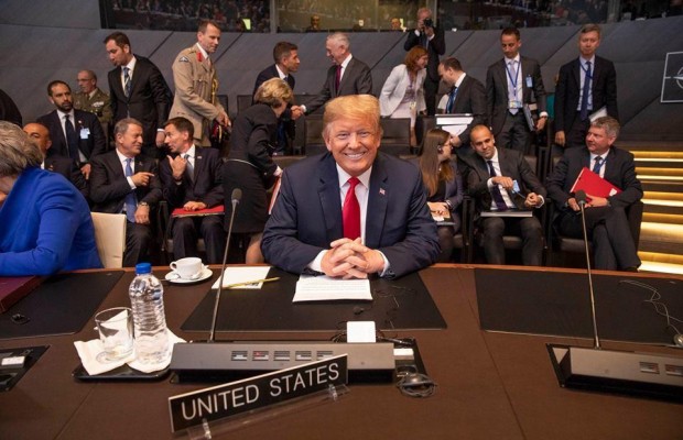 "Податок на порно": у США придумали, як профінансувати будівництво стіни Трампа