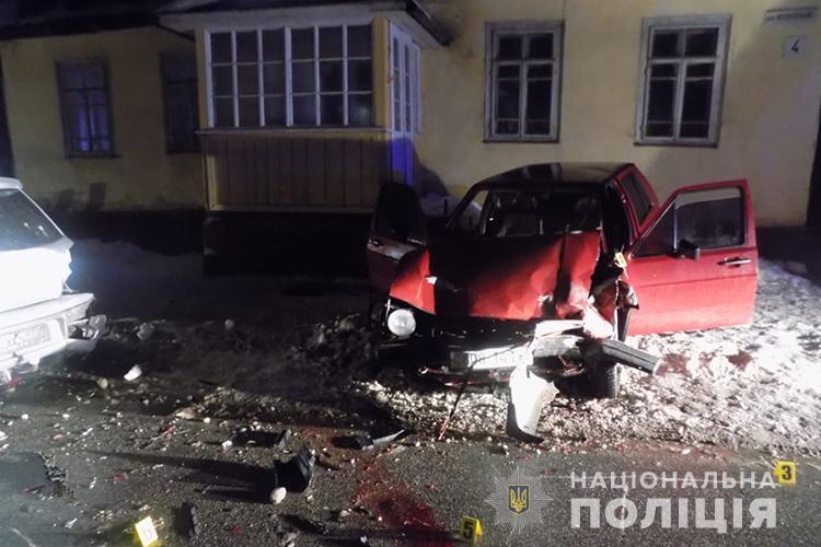 На Тернопільщині госпіталізовано поліцейського та ще двох осіб, яких збив п’яний водій (Фото) На Тернопільщині госпіталізовано поліцейського та ще двох осіб, яких збив п’яний водій (Фото)