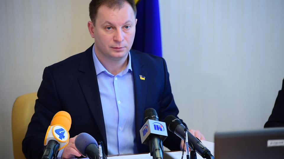 Барна доручив підрядникам оперативно ліквідувати аварійність на дорогах / фото ТОДА Барна доручив підрядникам оперативно ліквідувати аварійність на дорогах / фото ТОДА
