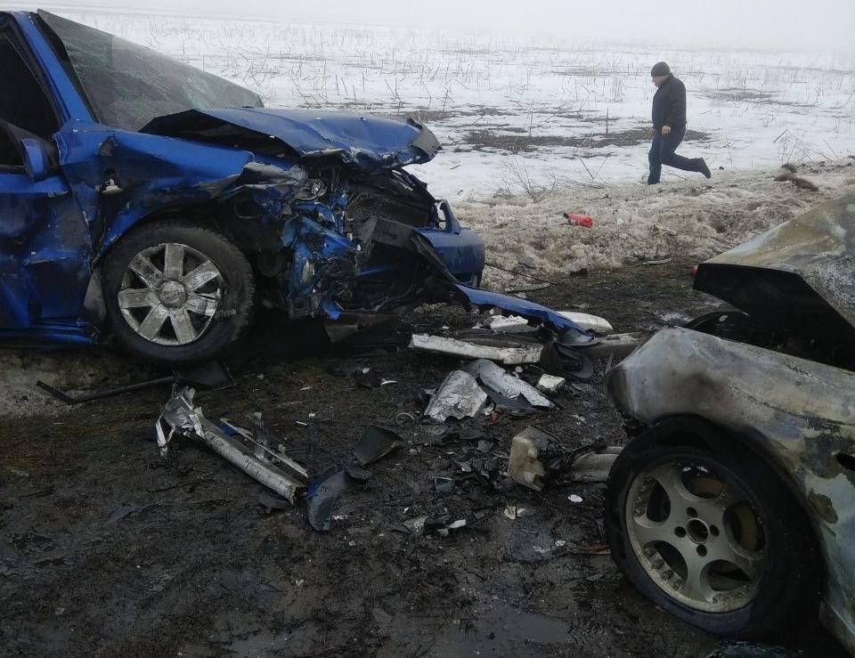 Кількість жертв ДТП на Денеччині зросла до 6 / фото dn.dsns.gov.ua Кількість жертв ДТП на Денеччині зросла до 6 / фото dn.dsns.gov.ua
