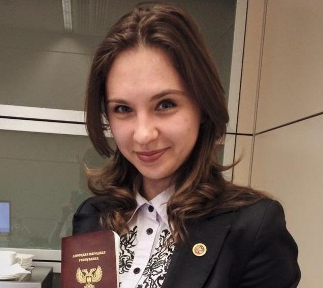 Помічницею Пушиліна стала 31-річна Вікторія Талакіна / фото twitter.com/666_mancer Помічницею Пушиліна стала 31-річна Вікторія Талакіна / фото twitter.com/666_mancer