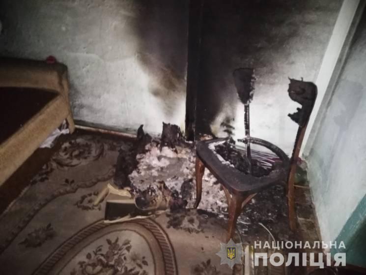 Мать обнаружила задымление в доме и детей без признаков жизни / фото пресс-служба полиции Мать обнаружила задымление в доме и детей без признаков жизни / фото пресс-служба полиции