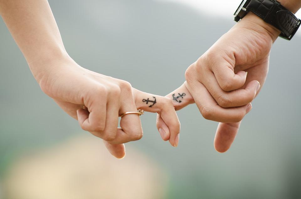70% опрошенных не считают брак принципиально важным для отношений / фото pixabay.com