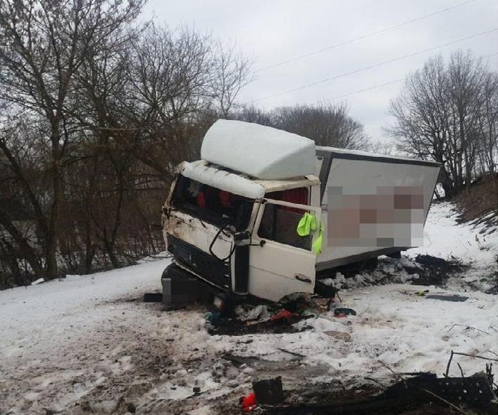 Водій транспортного засобу MAN заснув за кермом \ Нацполіція Водій транспортного засобу MAN заснув за кермом \ Нацполіція