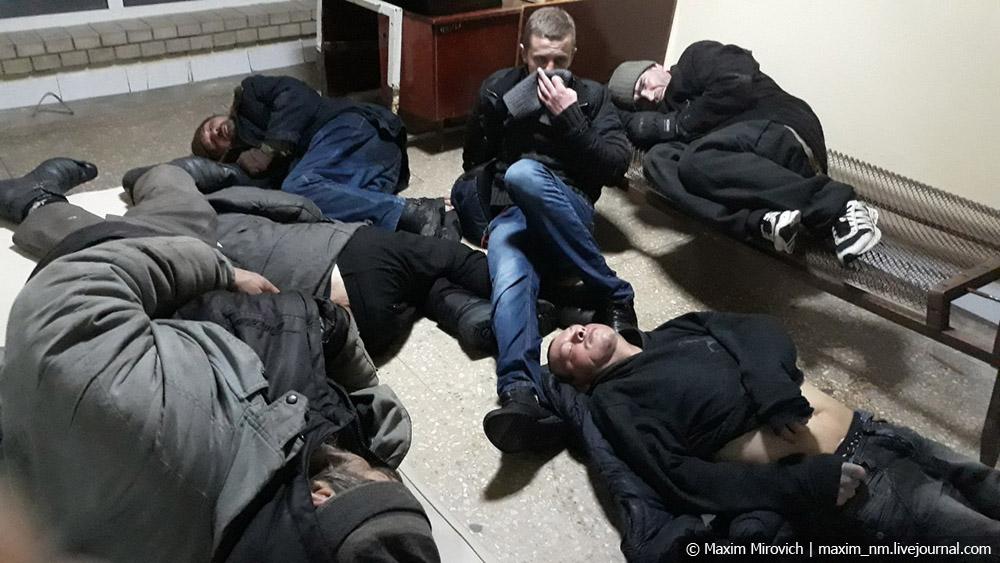 Блогер розповів про жахливу атмосферу життя в окупованому місті / фото maxim-nm.livejournal.com Блогер розповів про жахливу атмосферу життя в окупованому місті / фото maxim-nm.livejournal.com