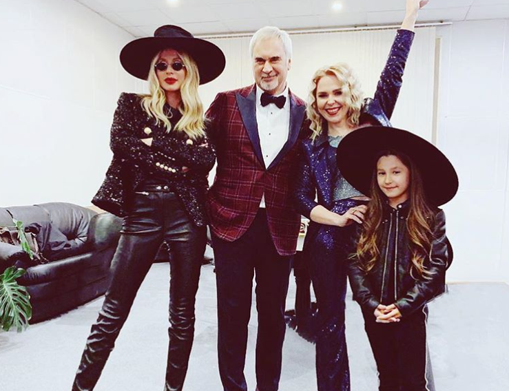 Лобода "засветилась" в одинаковых нарядах с дочкой / фото Instagram Светлана Лобода