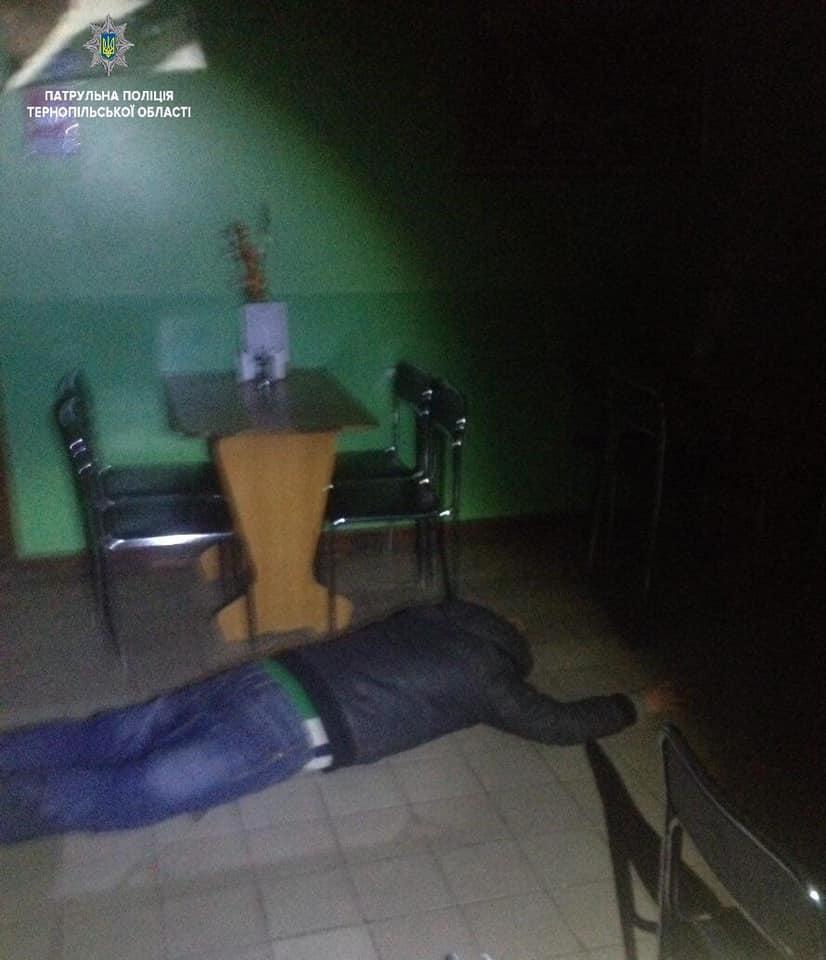 У Тернополі затримали рецидивіста / фото поліція Тернополя У Тернополі затримали рецидивіста / фото поліція Тернополя