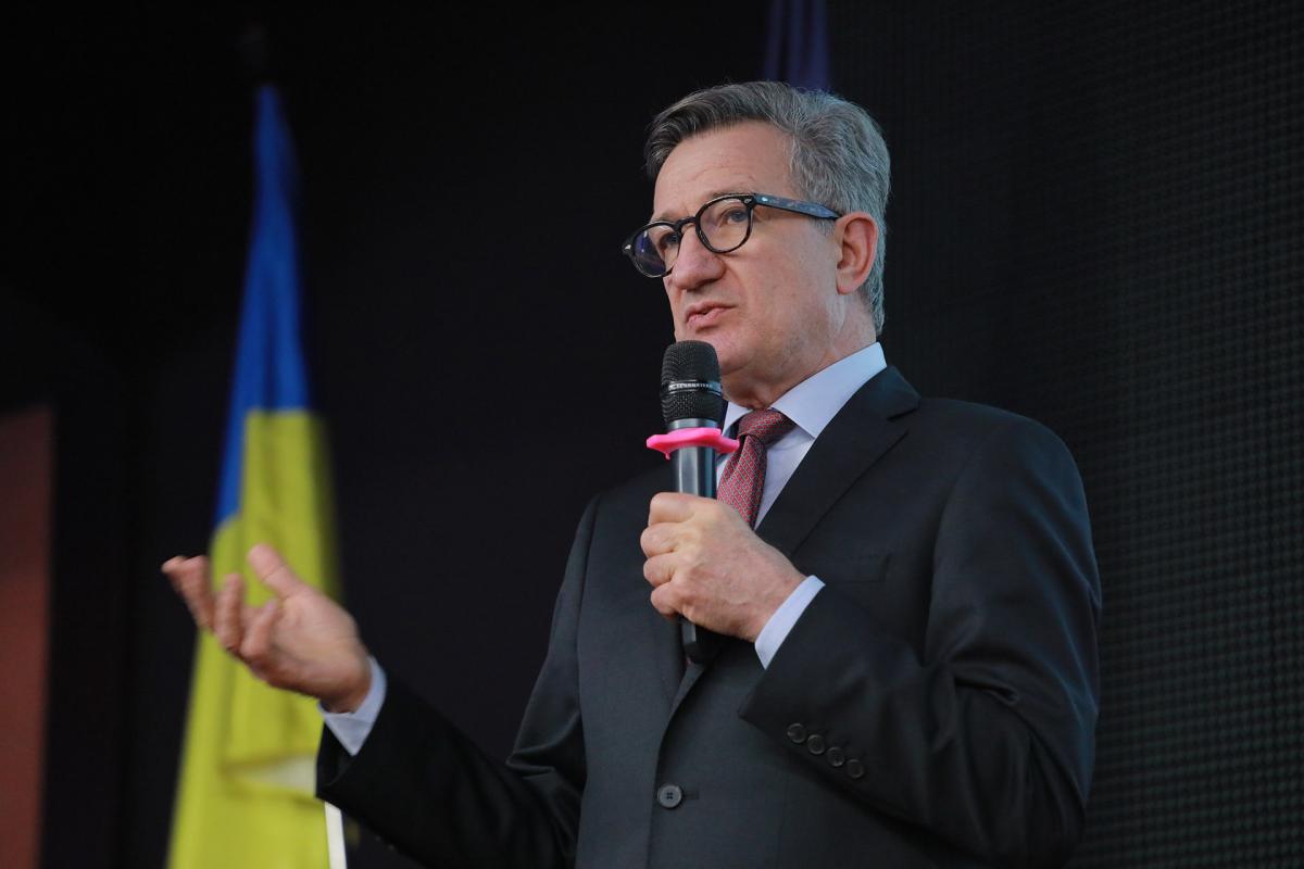 Тарута: країні потрібен моральний лідер нації, з бездоганною репутацією