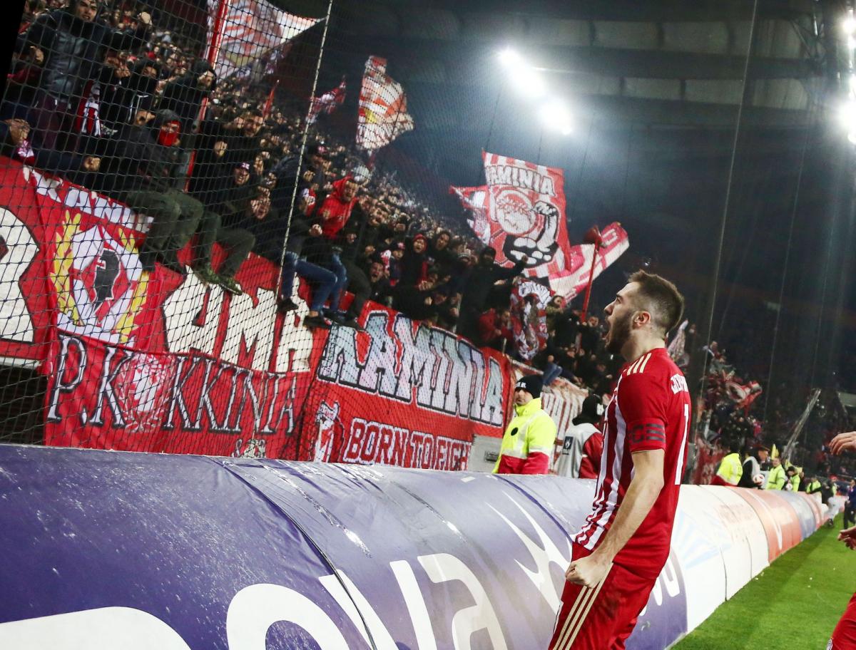 "Олимпиакос" готовится к визиту в Киев / facebook.com/pg/OlympiacosFC "Олимпиакос" готовится к визиту в Киев / facebook.com/pg/OlympiacosFC