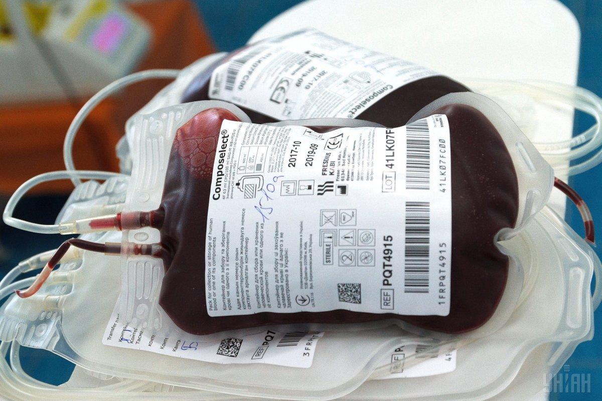 Українським медзакладам не вистачає донорської крові / фото УНИАН